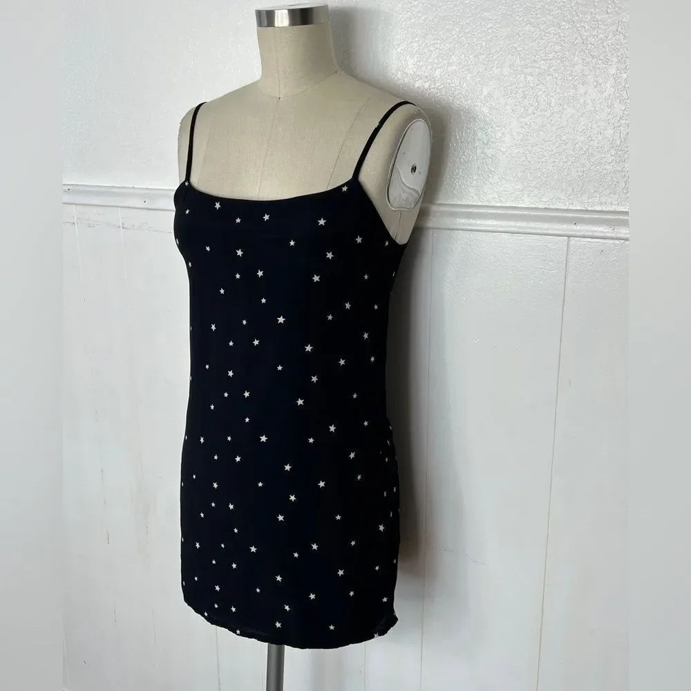 Reformation black white star print top 0